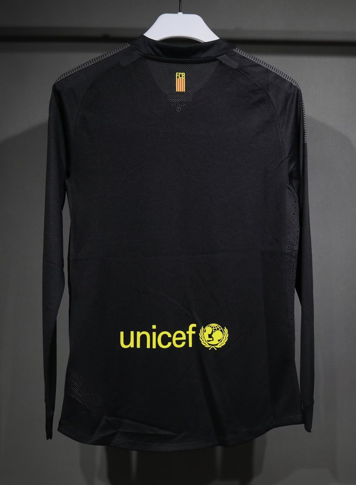 Barcelona 2011 away (long sleeves)