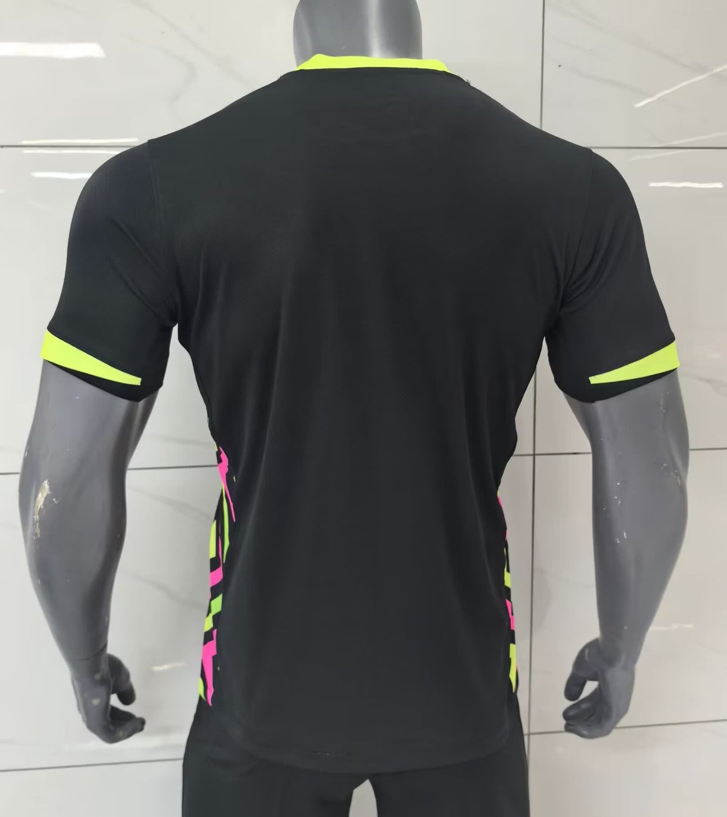 25/26 Australia away