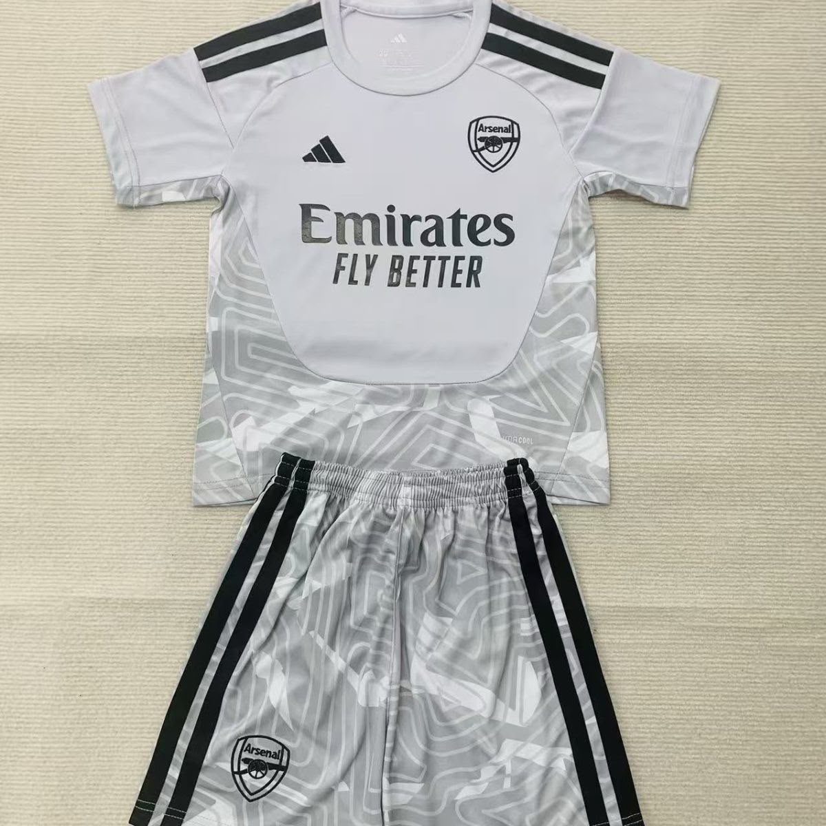 Arsenal 26/27 Goalkeeper kit