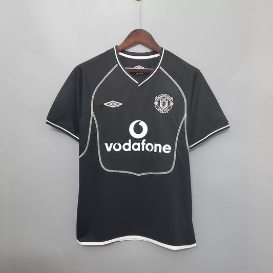 00/02 Manchester United Black Retro