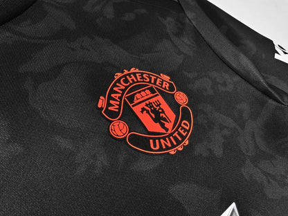 Retro 2019/20 Manchester United Second away